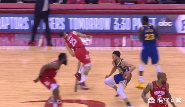 格林再次打到哈登眼睛，再次主动道歉。格林真的是无意的，还是装无辜？