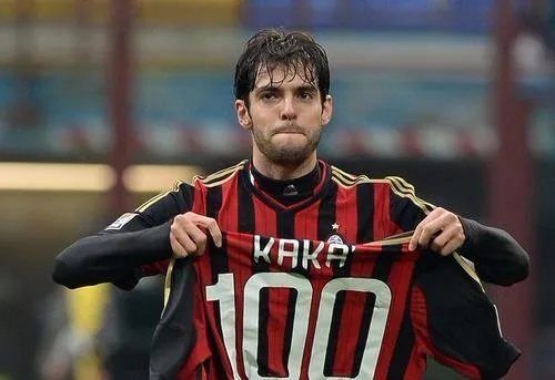 2007的世界足球先生是谁??