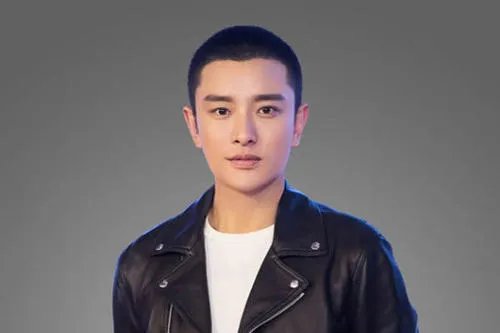 贾乃亮在今年双12赞助员工植发，你觉得他是怎样的一位老板？