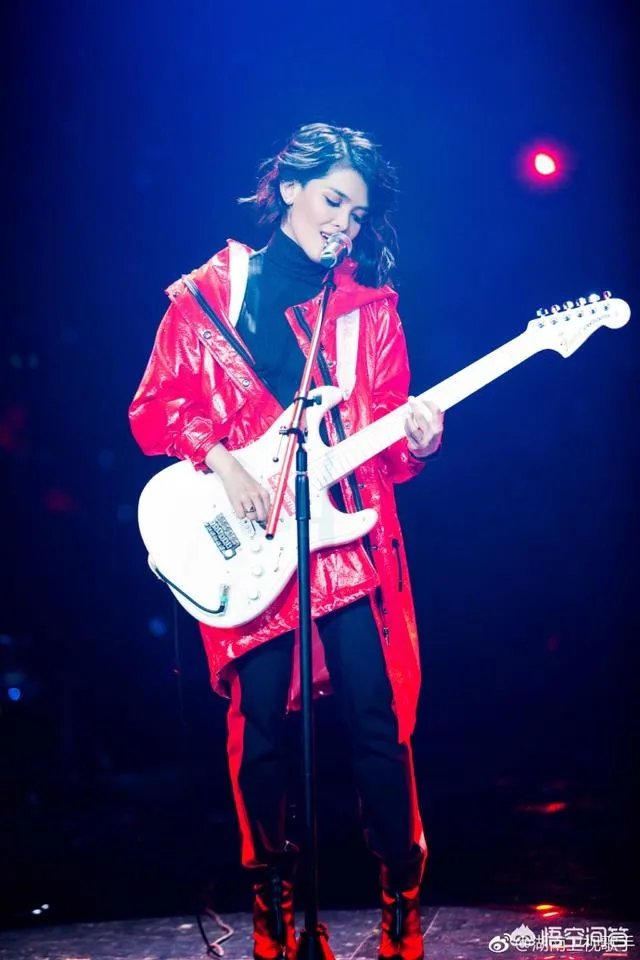 如何评价《歌手2018》第八期各位歌手的表现？