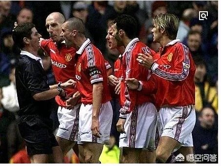 你心目中的曼联历史最佳阵容是什么？