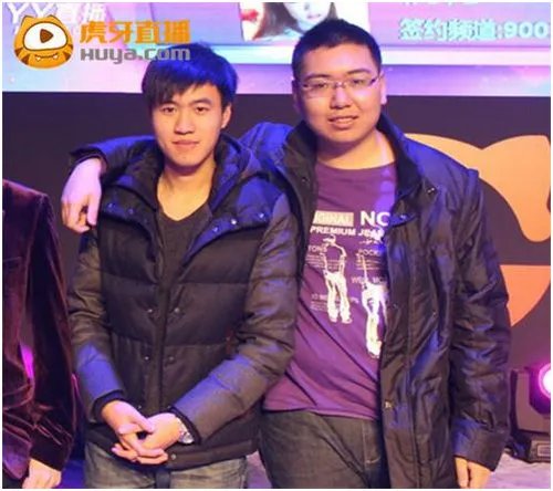 曝董小飒离队惊人内幕:皇德耀世无核心 霸哥夺位？