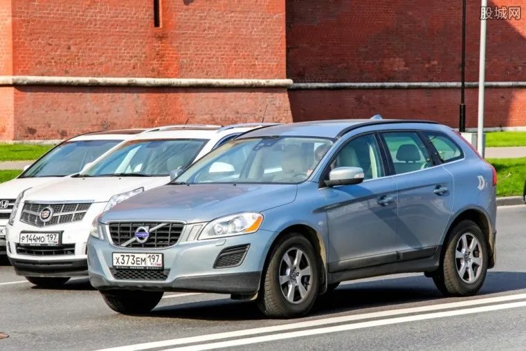 沃尔沃xc90新款价格 沃尔沃XC90降价多少