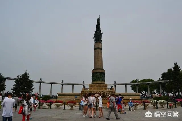 游某一地，在当地租房住一个月，然后深度游，可行吗？有何好建议？