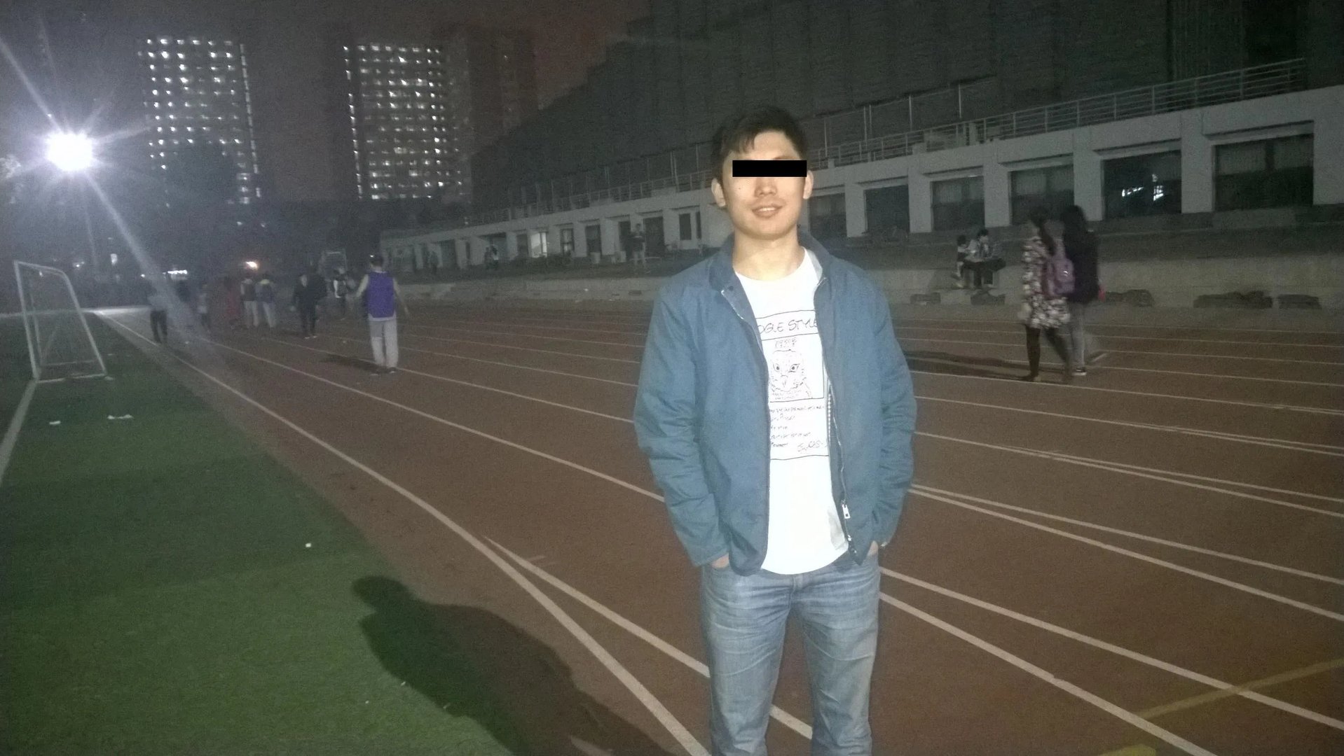 昔日巨头遗作 诺基亚WP8.1版Lumia 830评测