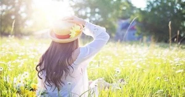 男人出轨离婚后,就不要再想着复婚,因为你不配,为何?