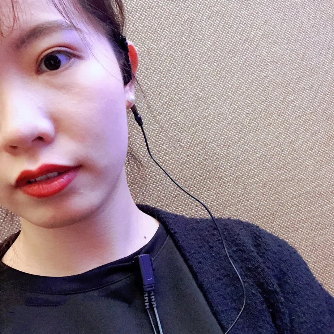 千万不要买兰蔻奇迹薄纱粉底液,不然你会一辈子离不开它!