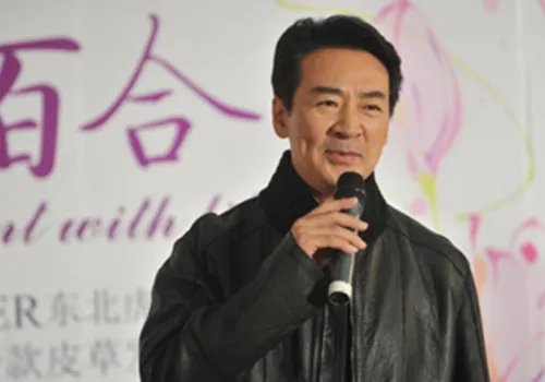 寇振海的前妻及女儿曝光 前妻身份背景揭秘