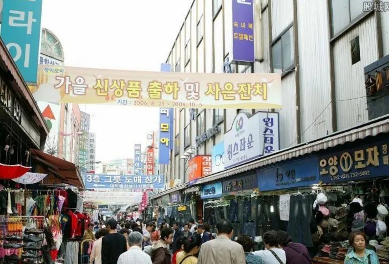 韩国旅游收入锐减是什么导致的呢?