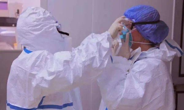 针对31省市区新增境外输入9例会采取什么隔离方式？