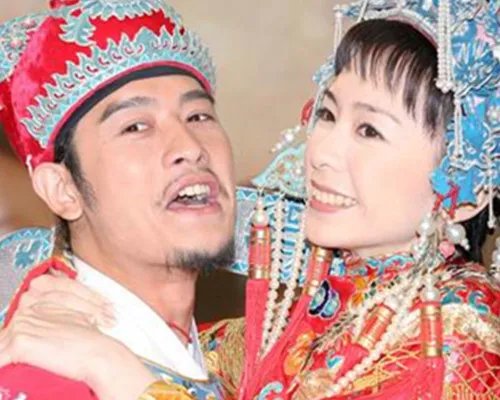 张勋杰潘仪君吻戏剧照曝出 俩人玩舌吻玩到反胃