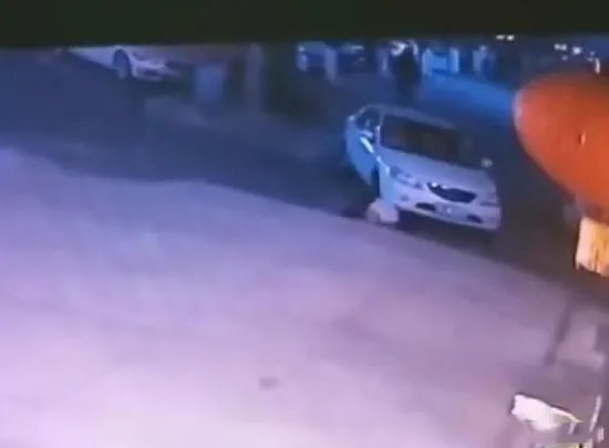 男子倒车碾死自己怎么回事 男子倒车碾死自己详情如何