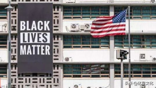 美国已有424家公司申请破产，迎来十年来最大破产，谁的锅？