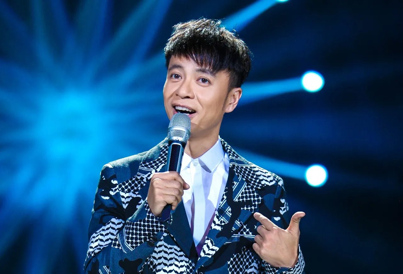 李克勤个人资料简介身高多少 李克勤老婆卢淑仪显赫家庭背景曝光