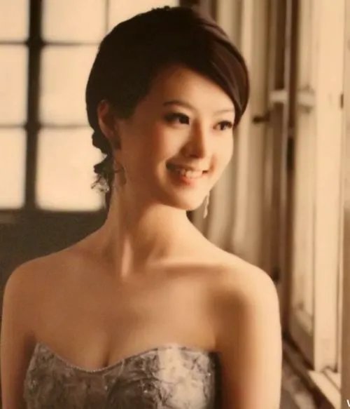 林志颖妹妹林志忆美照曝光 漂亮美艳不输女明星