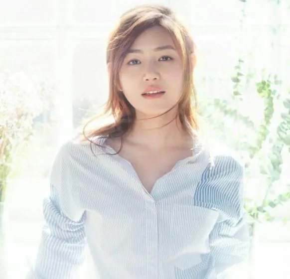 陈妍希的个人资料(简介,身高,年龄,三围,图片）