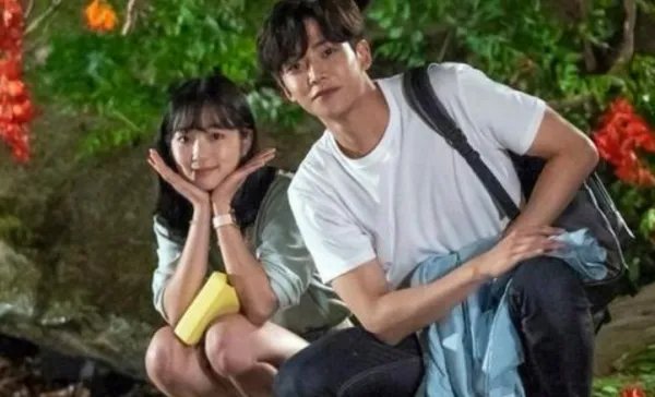 如何评价韩剧《偶然发现的一天》？