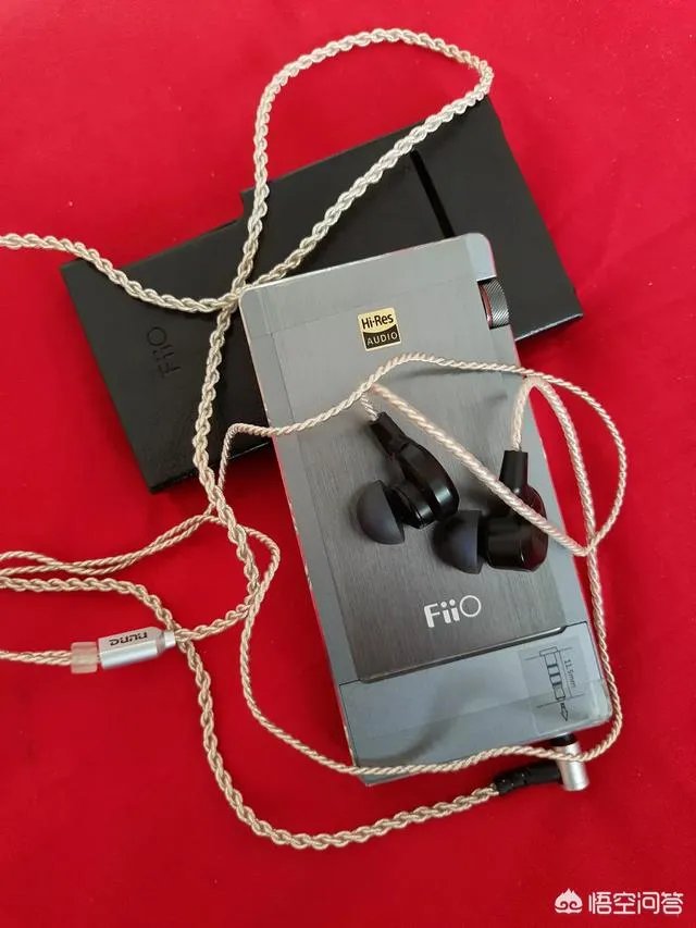 买两千多的耳机和四千多的播放器听音乐,是种什么样的听觉体验?