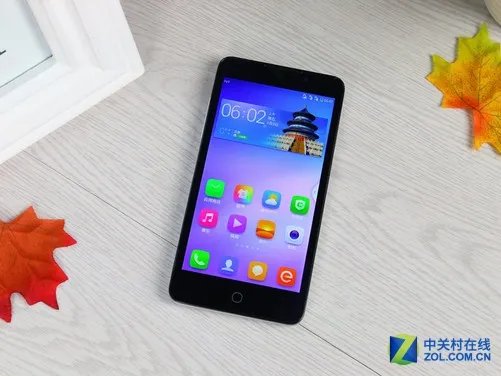 性能不落伍 599元起双卡四核/八核手机荐