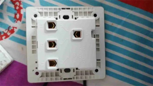 一灯两个开关怎么接