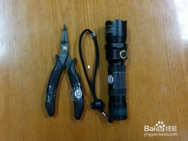 电脑固态硬盘起什么作用,有什么好处