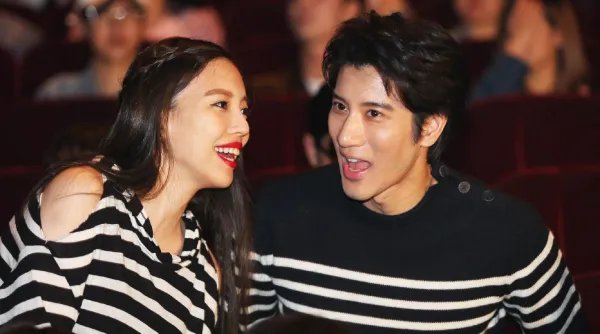 同是和男友分手，陈露和李靓蕾的结局有哪些不同之处？