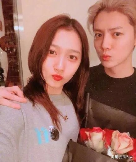 鹿晗准时为关晓彤庆生，你怎么看？如何评价他们的爱情？