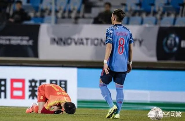 2019东亚杯首战国足1:2不敌日本队,如何评价本场比赛国足的表现?