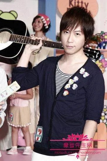 五月天阿信的前女友是谁？