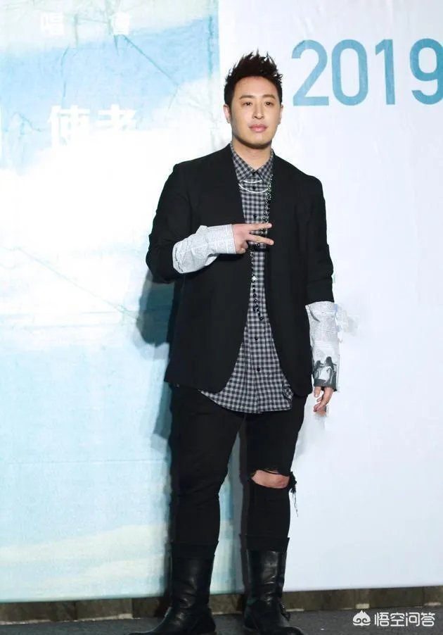 潘玮柏说要退出乐坛你怎么看?