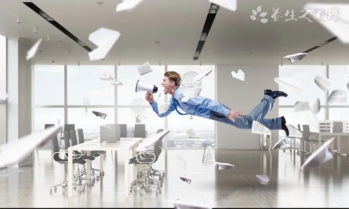 每克拉美钻石网，去蓝色港湾的每克拉美钻石看