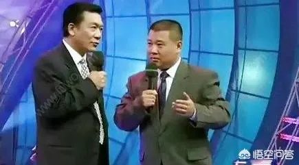 郭德纲发文怀念恩师侯耀文,如何看待他们的师徒情?