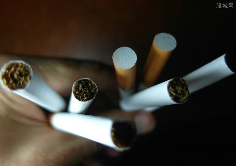 南京红杉树多少钱一包 香烟最新价格表一览