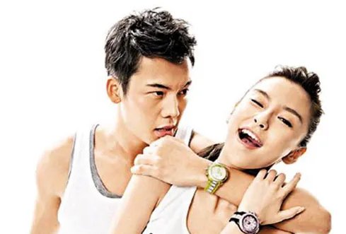 杨颖和陈伟霆有过一段感情，那么两个人为什么分手了？