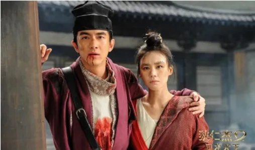 周冬雨为什么说马思纯太娘？