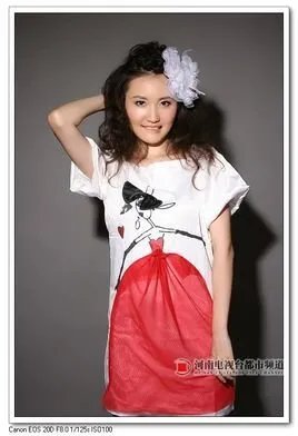 打舆晒网的现任主持