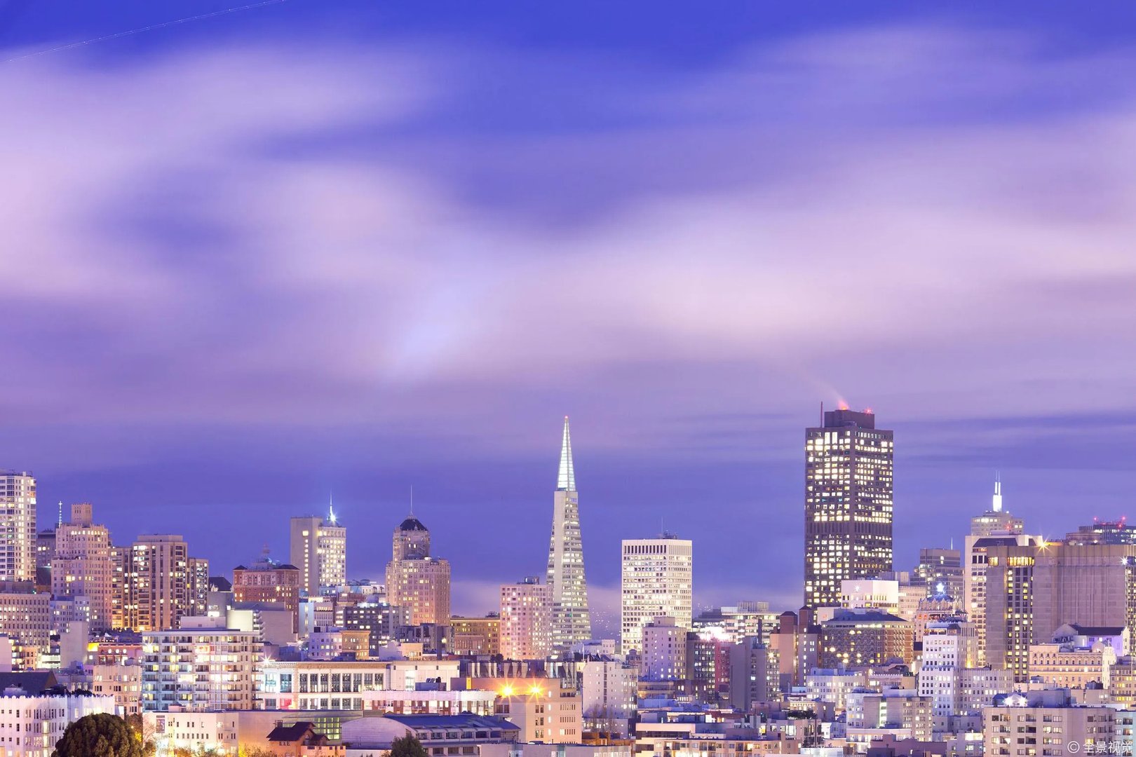 云南瑞丽严查边境非法偷渡情况