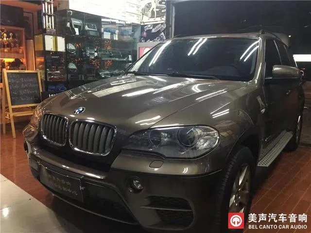 成都有专业宝马音响改装店吗？