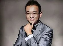 《一槌定音》的主持人主持过什么节目？