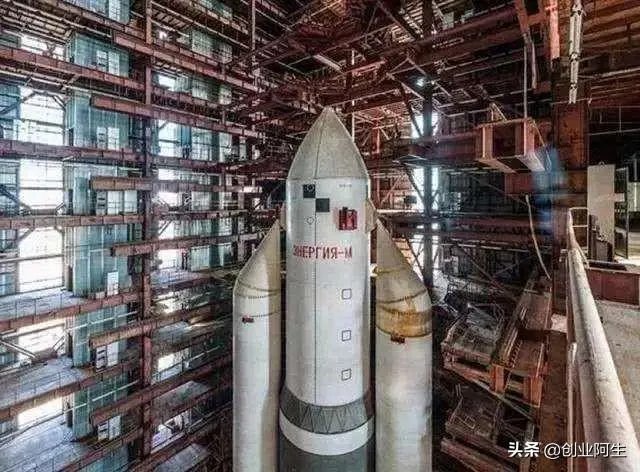 怎么看待薇娅直播卖火箭?