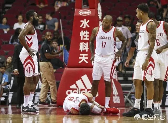 火箭大胜上海,哈登出场时间再次超过30分钟,球迷称哈登这不是打季前赛,你怎么看?