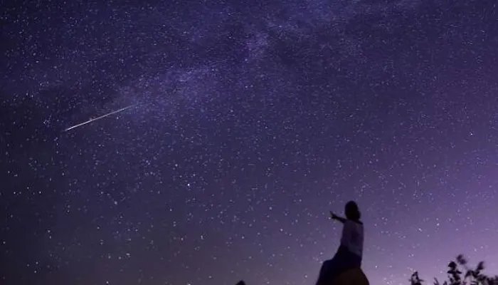 双子座流星雨在哪个方向出现