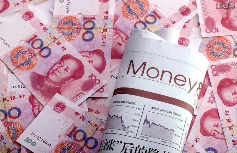 索要工资遇假转账 老板生气将转账取消了！