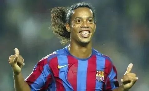 梅西宣布离开巴萨后，很多皇马球迷都说自己是梅西球迷，为什么？