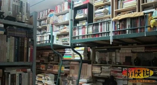 学生宿舍养鳄鱼当宠物 盘点让人眼界大开的宿舍