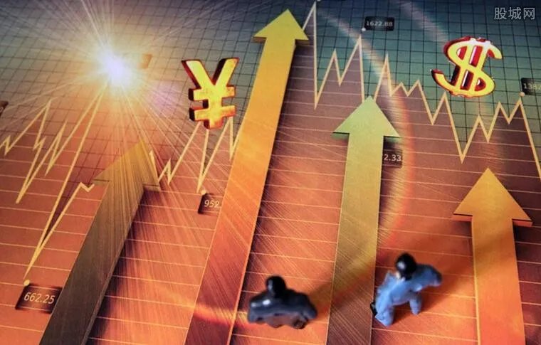 美国推迟征收关税 离岸人民币大涨逾千点