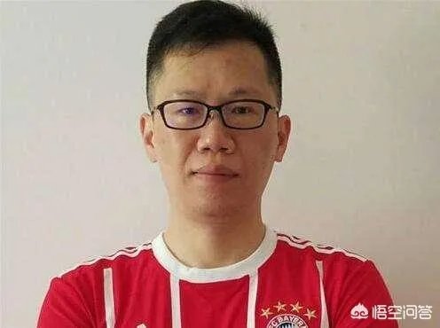 洪钢在解说女排亚洲杯时，把段放当做高意，你怎么评价他的此次失误？