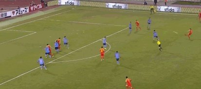 2019东亚杯首战国足1:2不敌日本队,如何评价本场比赛国足的表现?