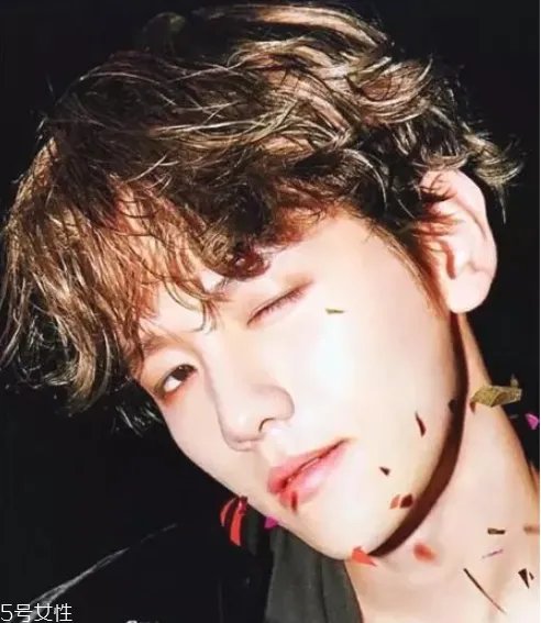 2018男生纹理烫多少钱 男士纹理烫发型图2018