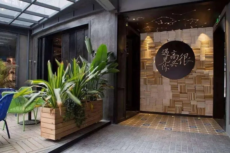 员工起诉韩寒餐厅，明星餐厅都是店大欺人吗？